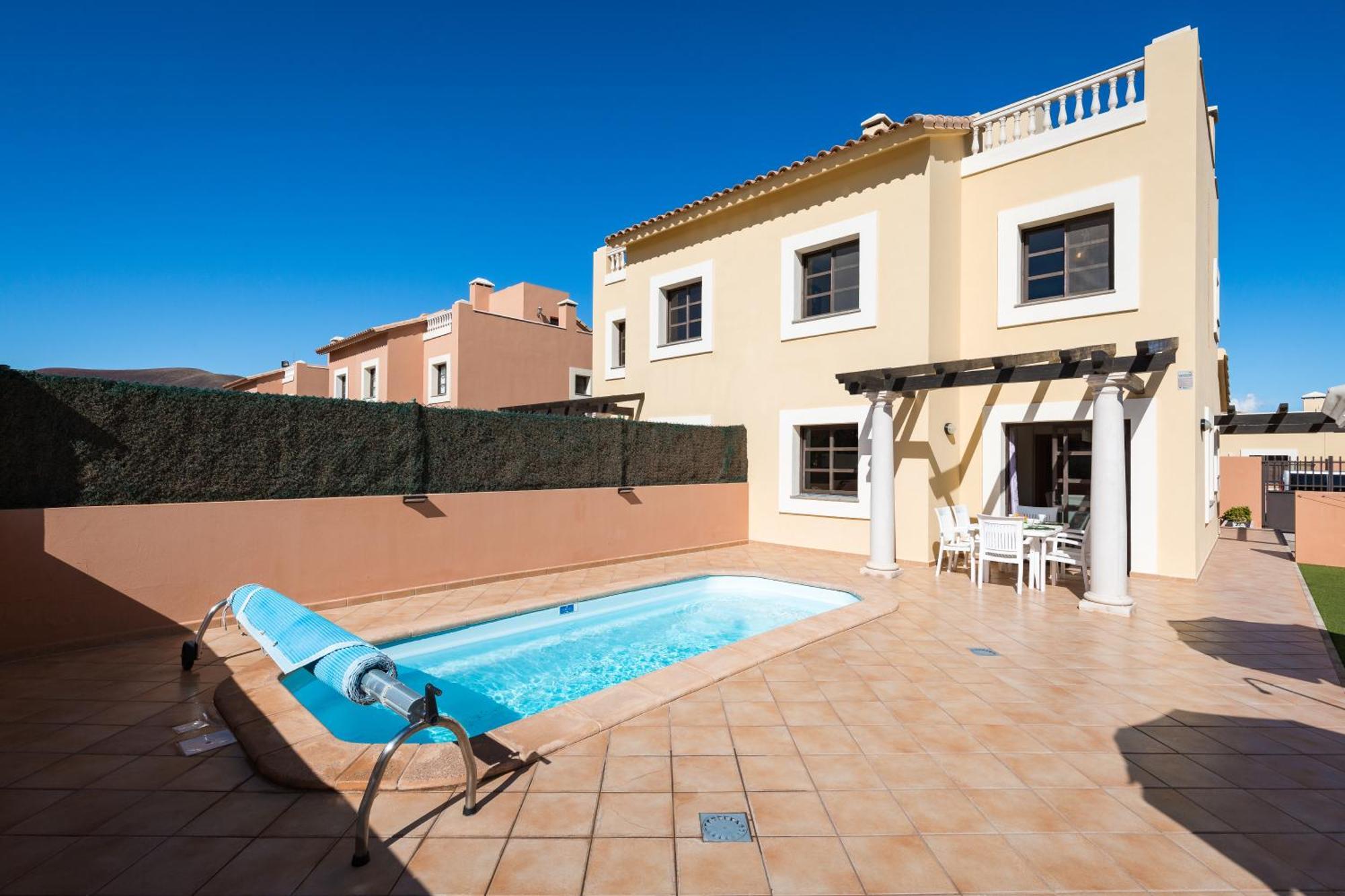 Home2Book Private Pool & Terrace, Aloha Sun Villa كوراليهو المظهر الخارجي الصورة